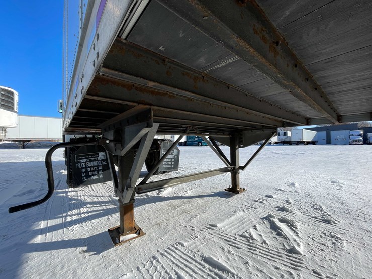 2019-stoughton-trailer-image-20