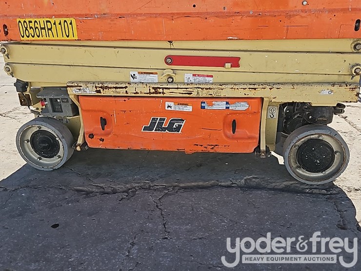 2017-jlg-1930es-image-7