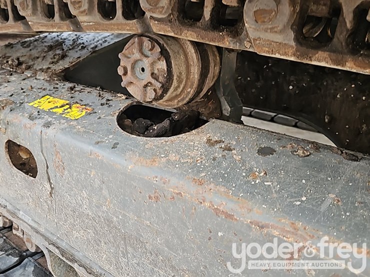 2020-volvo-ecr88d-image-25