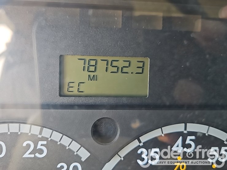 2009-sterling-acterra-image-57