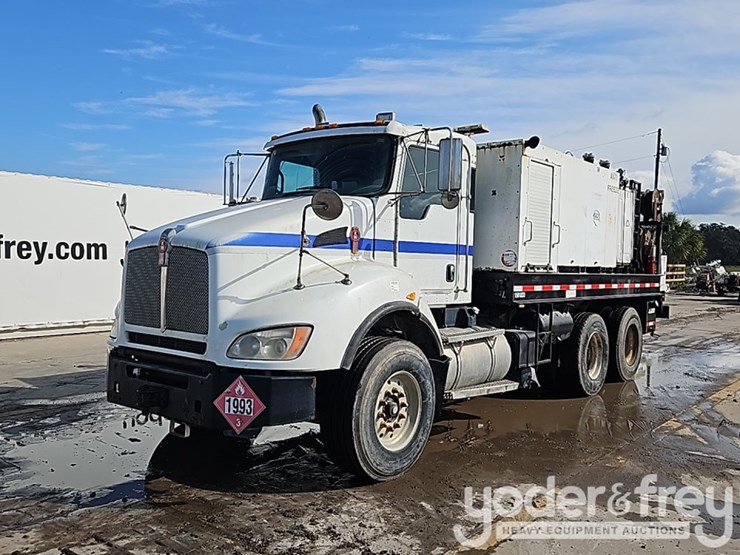 2011-kenworth-t470-image-1