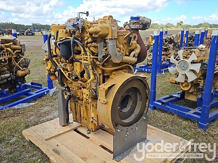 caterpillar-c4.4-image-3