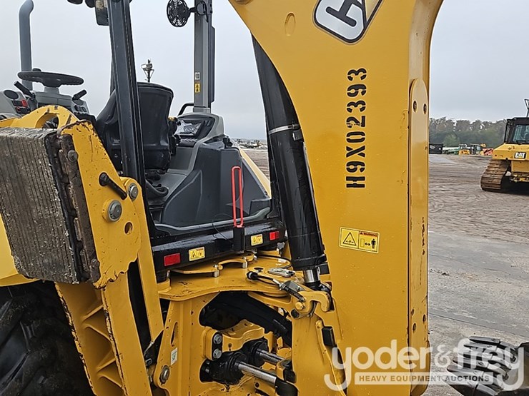 2023-caterpillar-420-xe-image-15