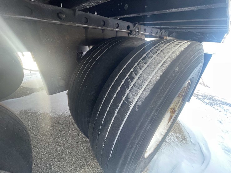 2012-utility-reefer-image-28