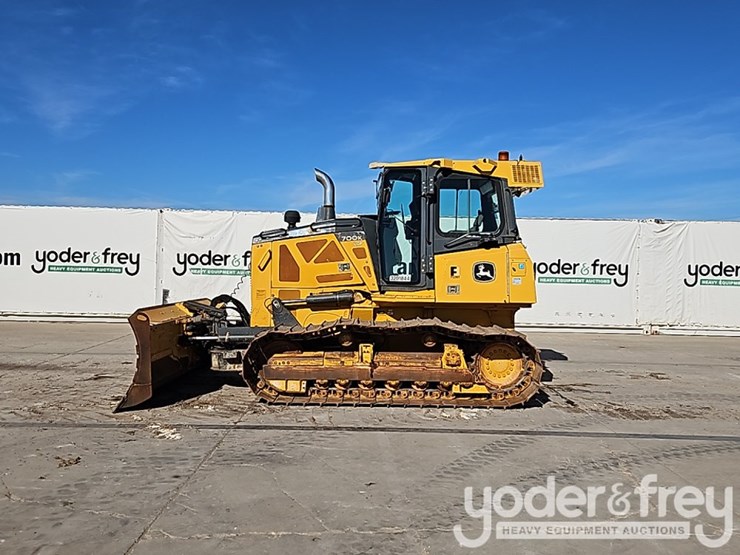 2018-deere-700k-lgp-image-3