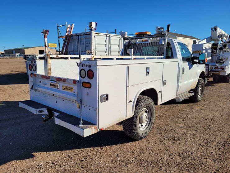 ford-f350-sd-image-4