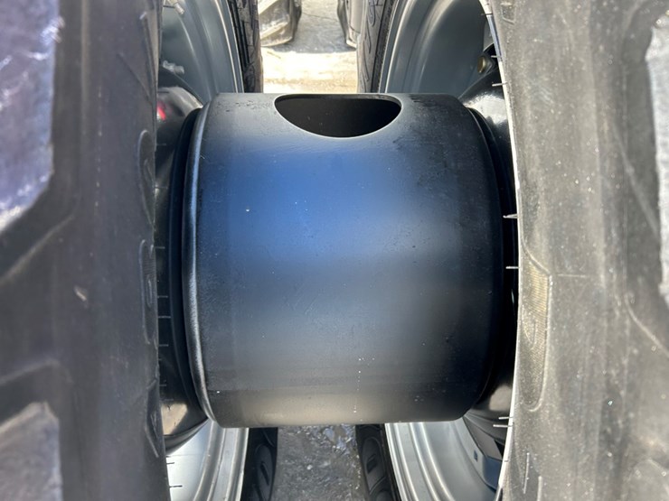 2009-case-ih-magnum-335-image-58