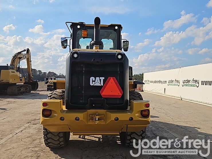 2026-caterpillar-930-image-21