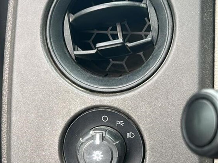 2009-ford-f150-image-18