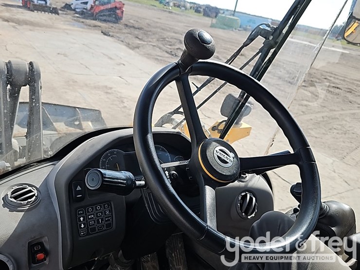 2019-volvo-l70h-image-32