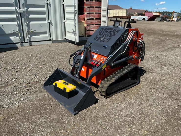#1000-•-tpm,-t460-mini-skid-steer-loader-image-20