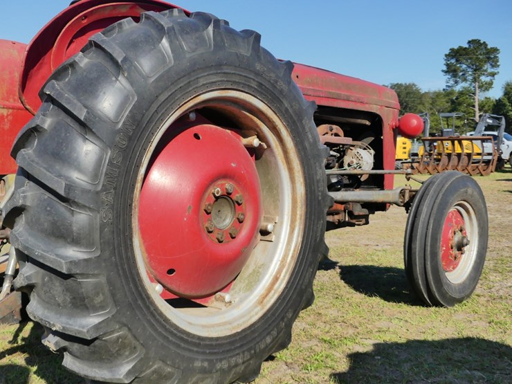 ferguson-to35-image-6