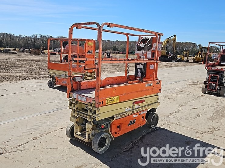 2017-jlg-1930es-image-4