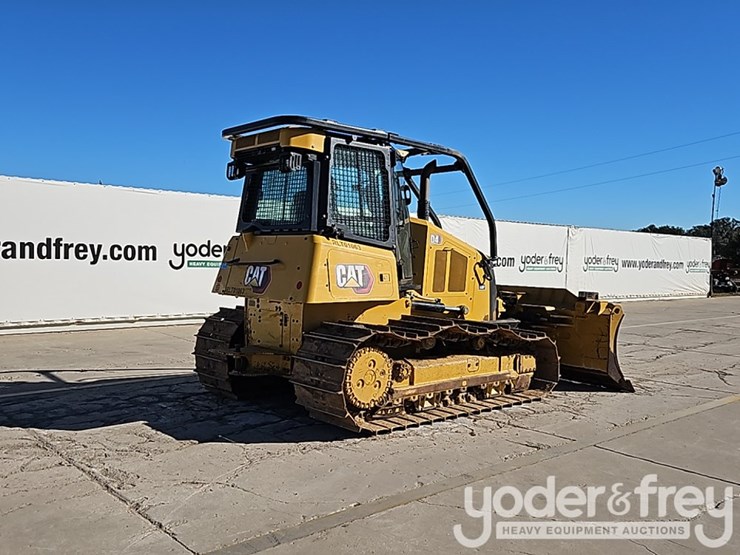 2023-caterpillar-d4-image-5