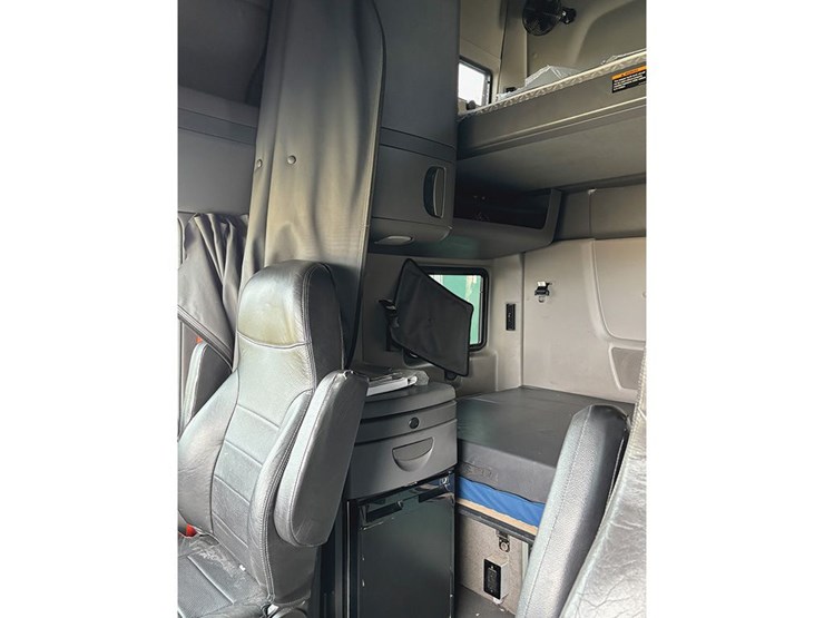 2021-international-lt-image-5