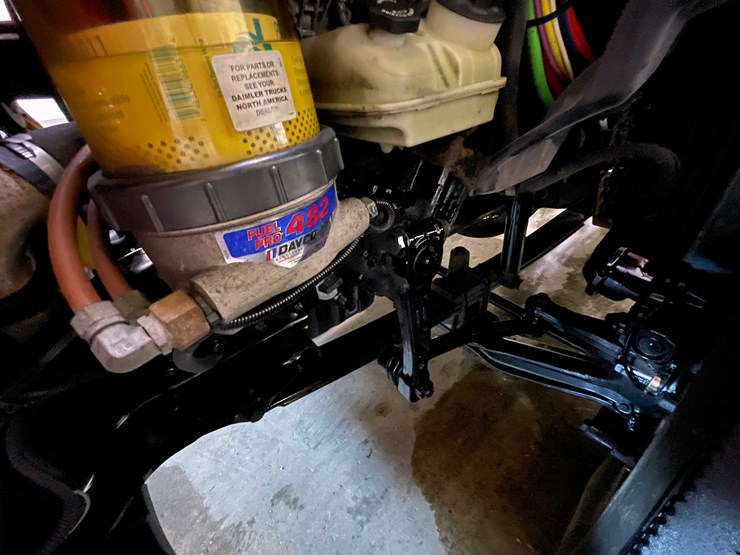 #6227-•-2018-freightliner-cascadia-day-cab-semi-truck-(title-in-delay)-image-95