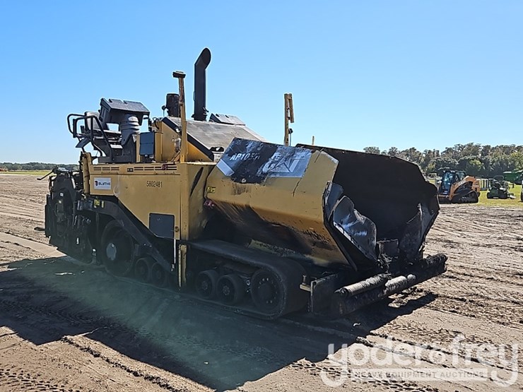 2012-caterpillar-ap-1055e-image-7