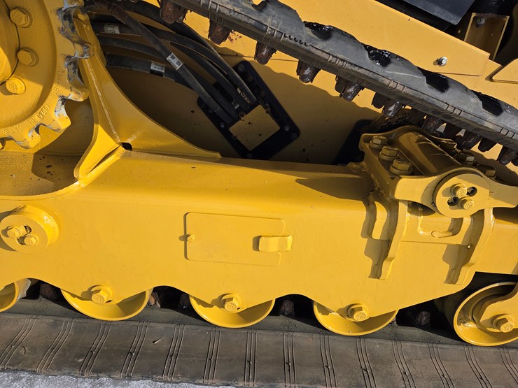 caterpillar-299d3-image-47