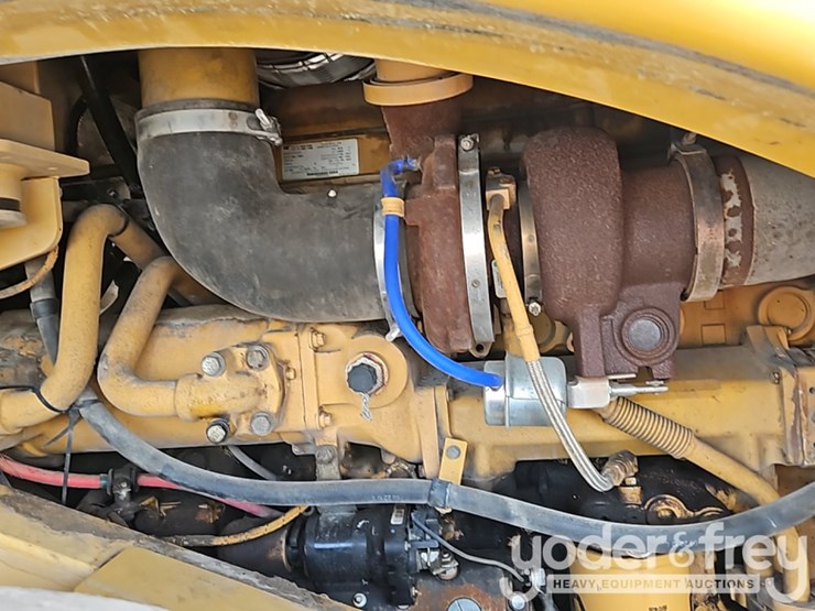 2011-caterpillar-972h-image-18