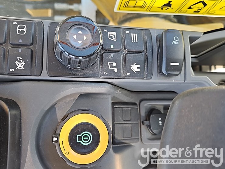 2023-caterpillar-313gc-image-41