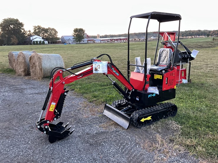 #1206-•-unused-future-ft13-mini-excavator-image-2