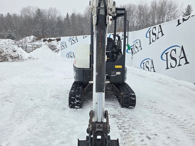 bobcat-e32-image-8