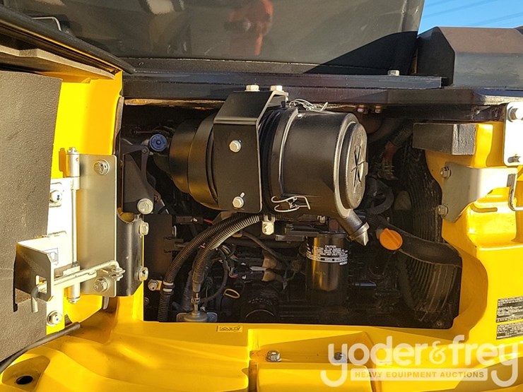 2024-komatsu-pc55mr-image-44