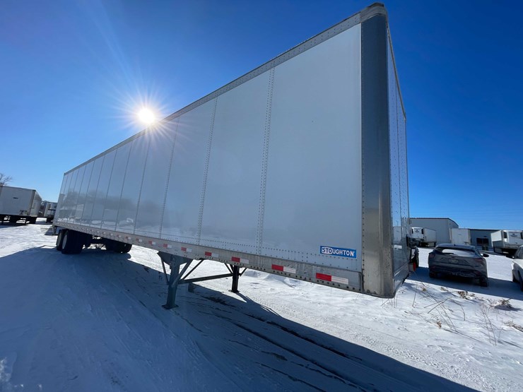 2023-stoughton-trailer-image-4