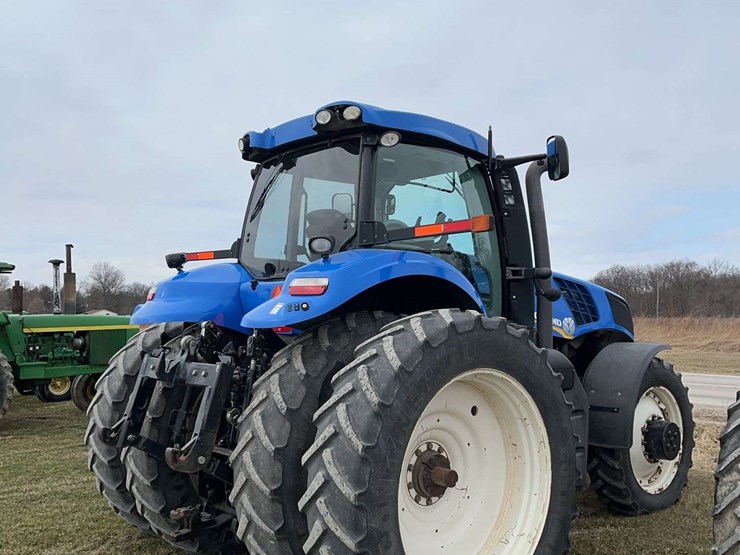 2012-new-holland-275-image-4