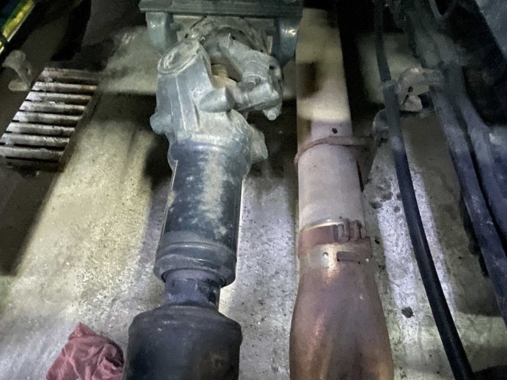 #6223-•-2022-freightliner-cascadia-semi-truck-(title-in-delay)-image-33