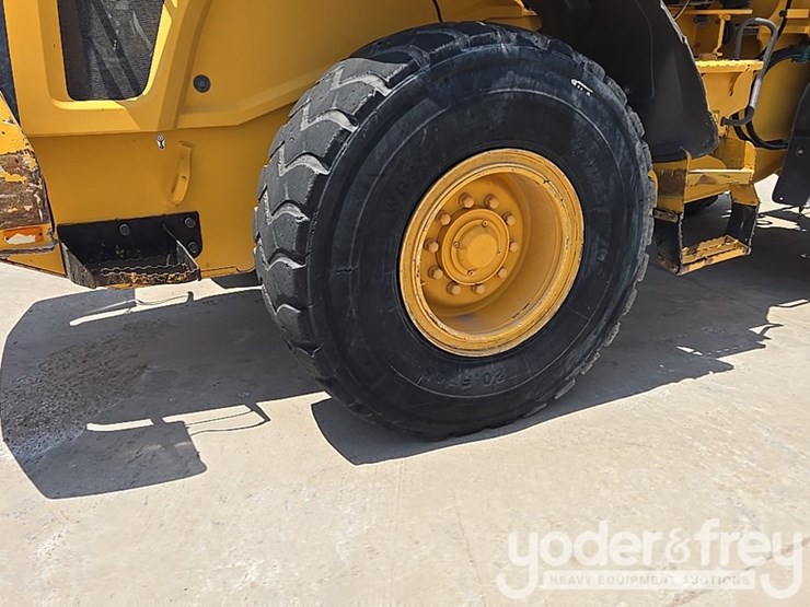 2014-volvo-l60g-image-18