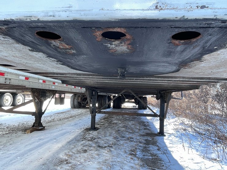 2022-stoughton-trailer-image-4