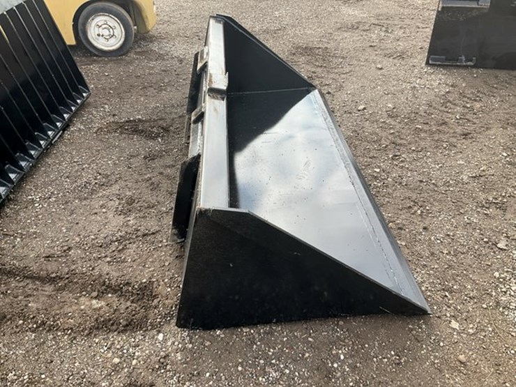 #1370-•-unused-kc-78"in-bucket-with-single-blade-image-5