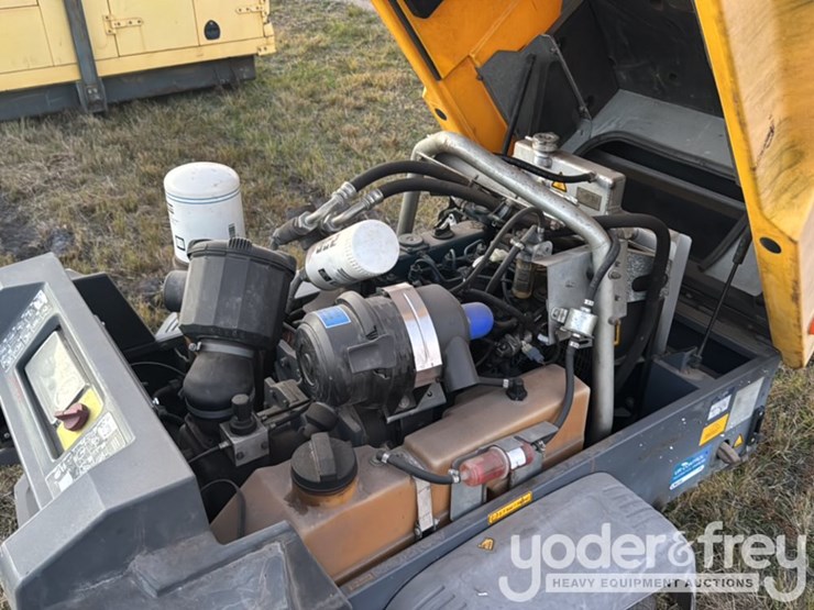 2018-atlas-copco-110-cfm-image-8