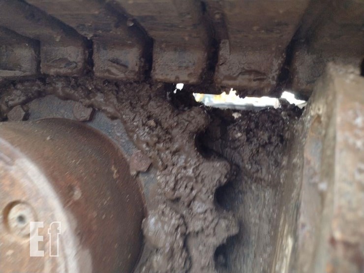 2014-bobcat-e35-image-37