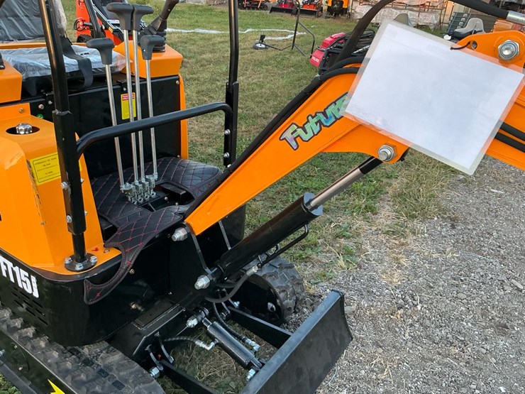 #1209-•-unused-future-ft15-mini-excavator-image-20