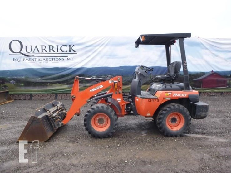 2019-kubota-r430-image-1