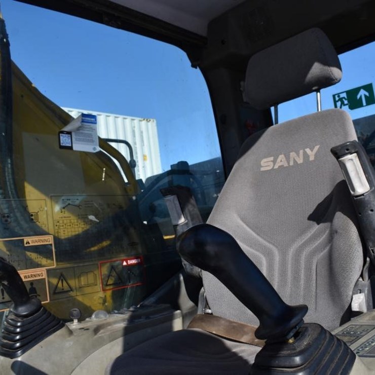2017 SANY SY365C LC
