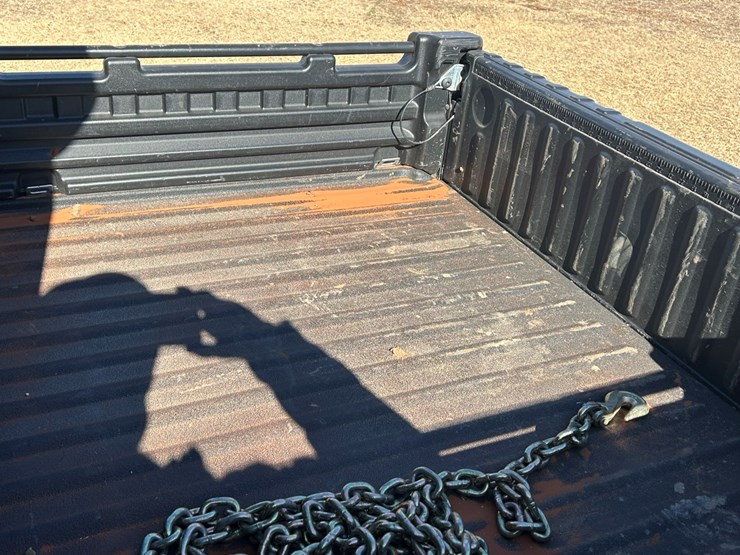 2024-john-deere-xuv-845r-image-11