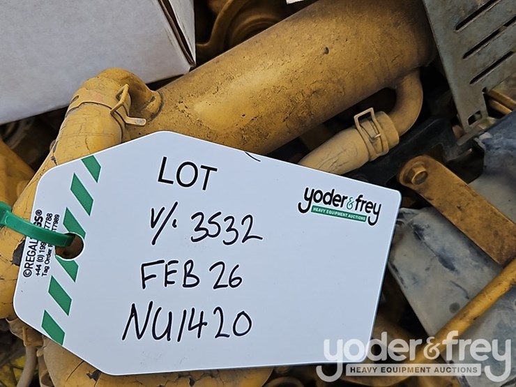 cat-c3.3b-4-cylinder-engine-image-5