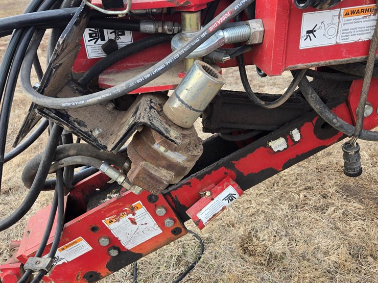 2006-white-8516-image-2