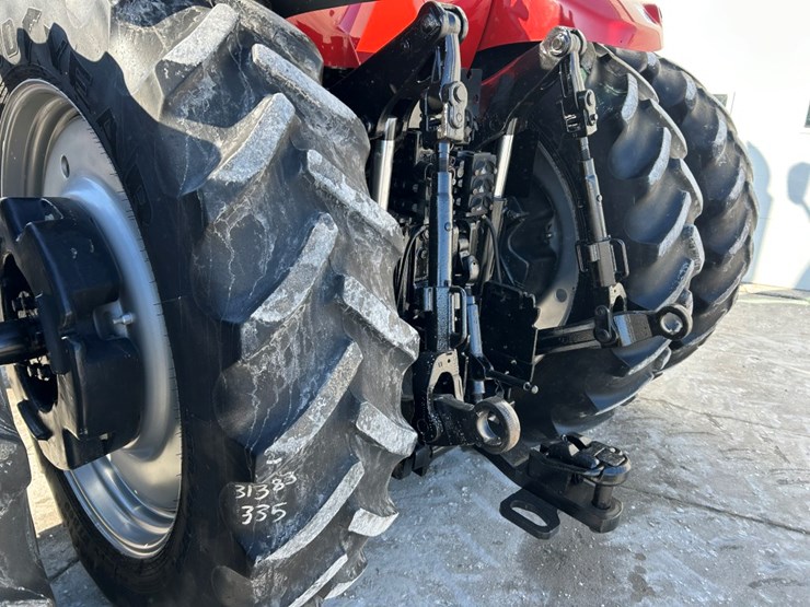 2009-case-ih-magnum-335-image-25
