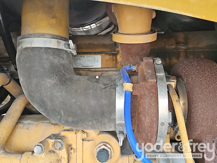 2011-caterpillar-972h-image-20