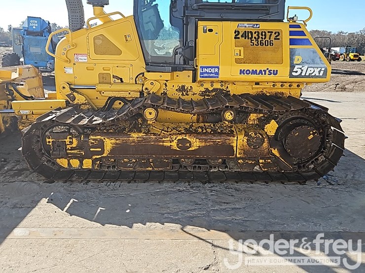 2021-komatsu-d51px-24-image-19