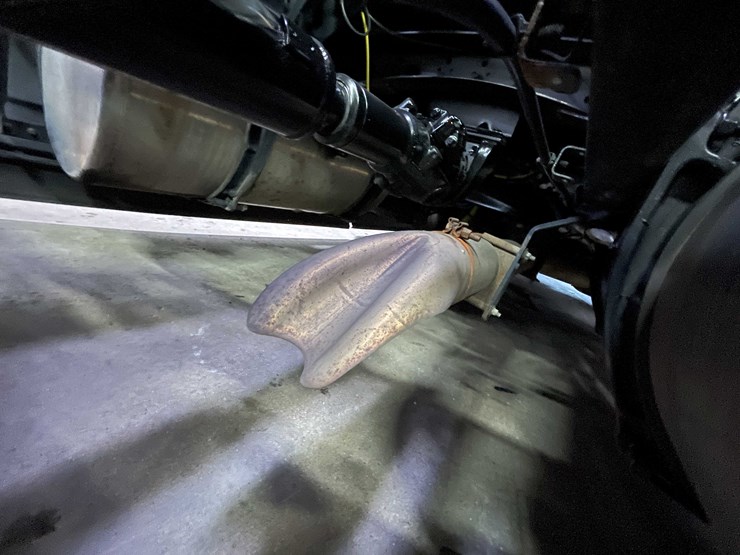 #6224-•-2022-freightliner-cascadia-semi-truck-(title-in-delay)-image-41