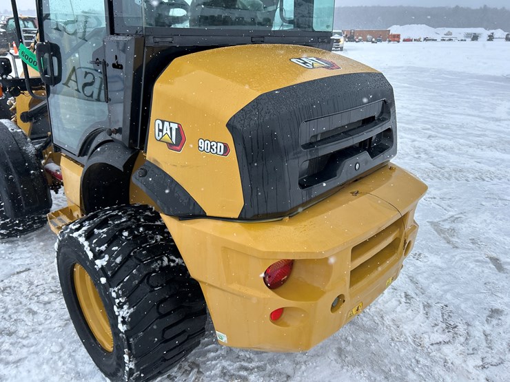 caterpillar-903d-image-45