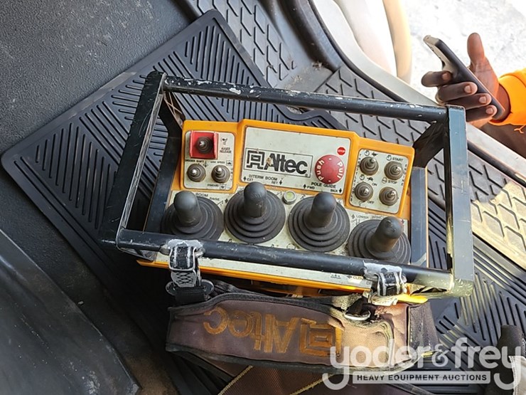 2009-sterling-acterra-image-61