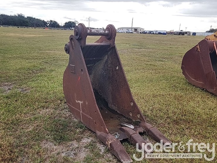 24"-digging-bucket-to-suit-excavator,-3"-pin-image-2