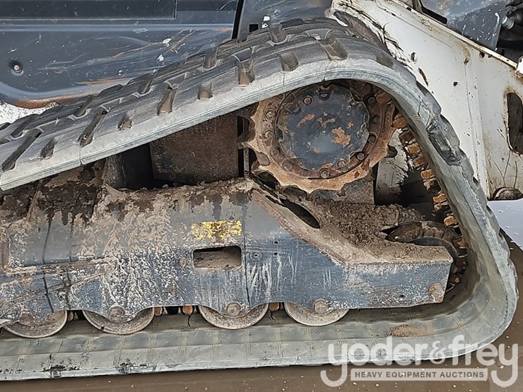 2021-bobcat-t76-image-19