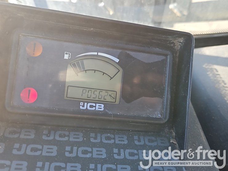 2016-jcb-926-image-37